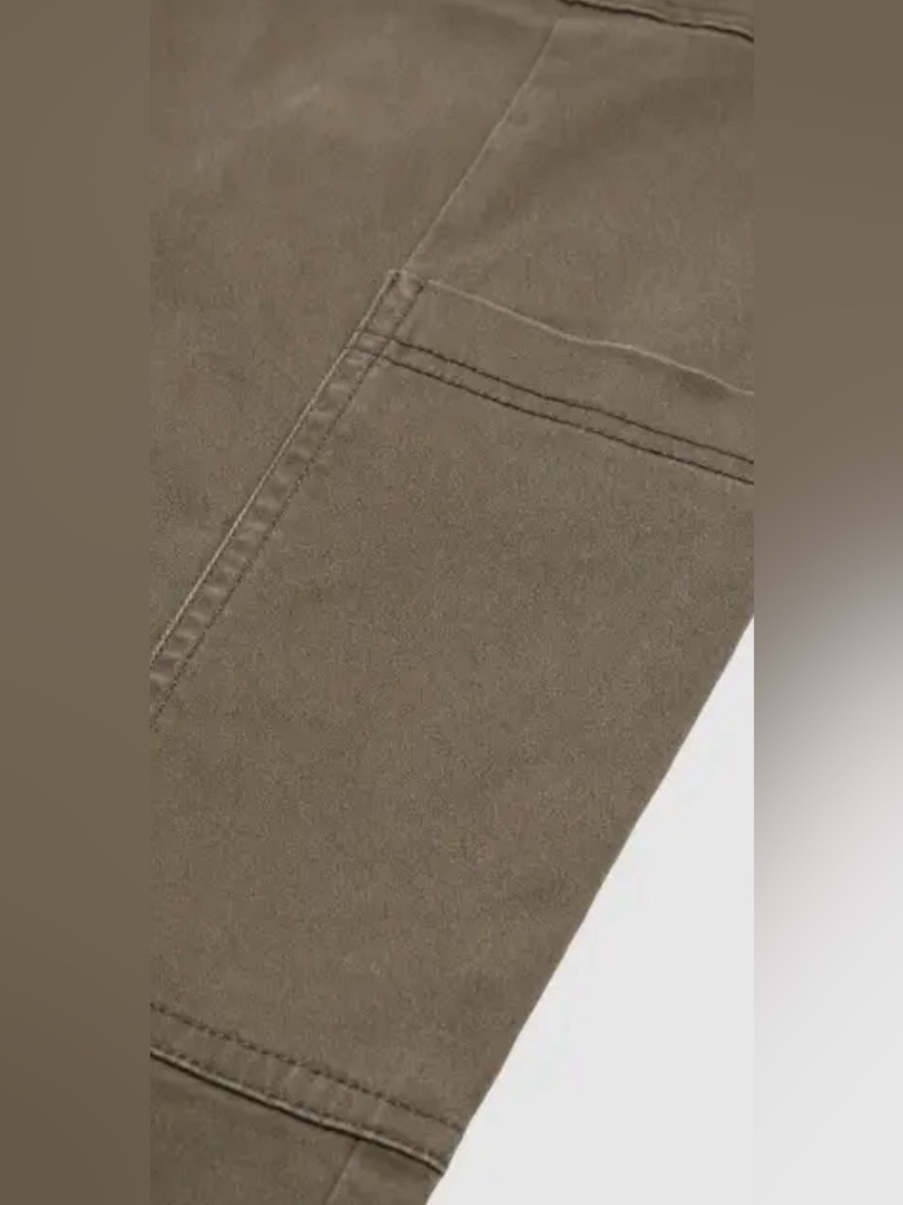 Flamingals Patch Pocket Seam Front Mid Rise Barrel Leg Capri Pants - Picture 9 of 14
